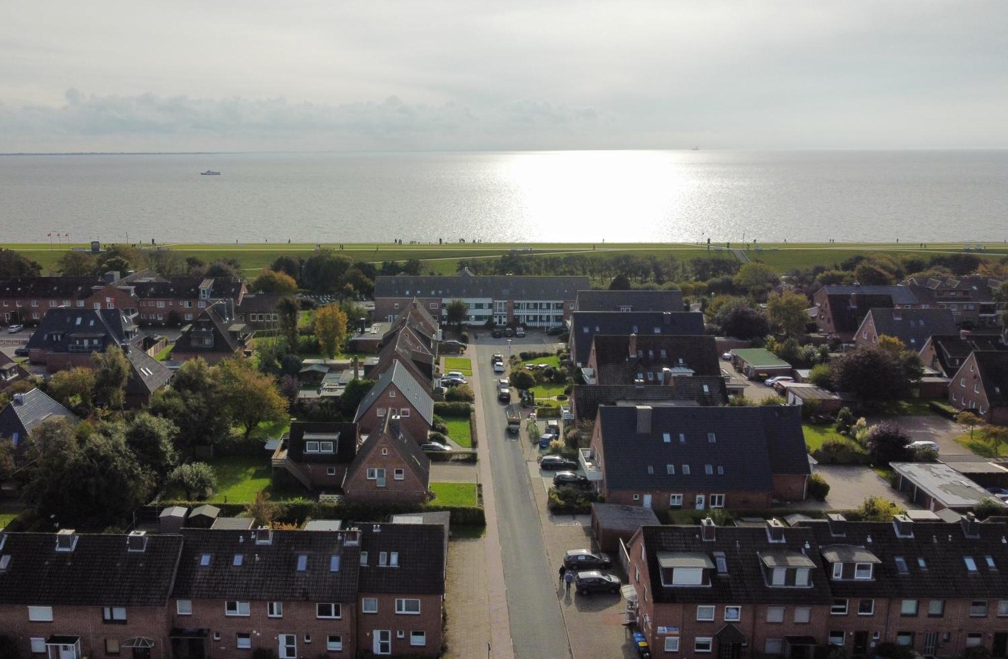 Seaside Rooms - Design-Apartment Mit Balkon & Parkplatz - Inklusive Strandkorb Direkt Am Wasser Und Spa & Sauna Saisonal Büsum Eksteriør bilde